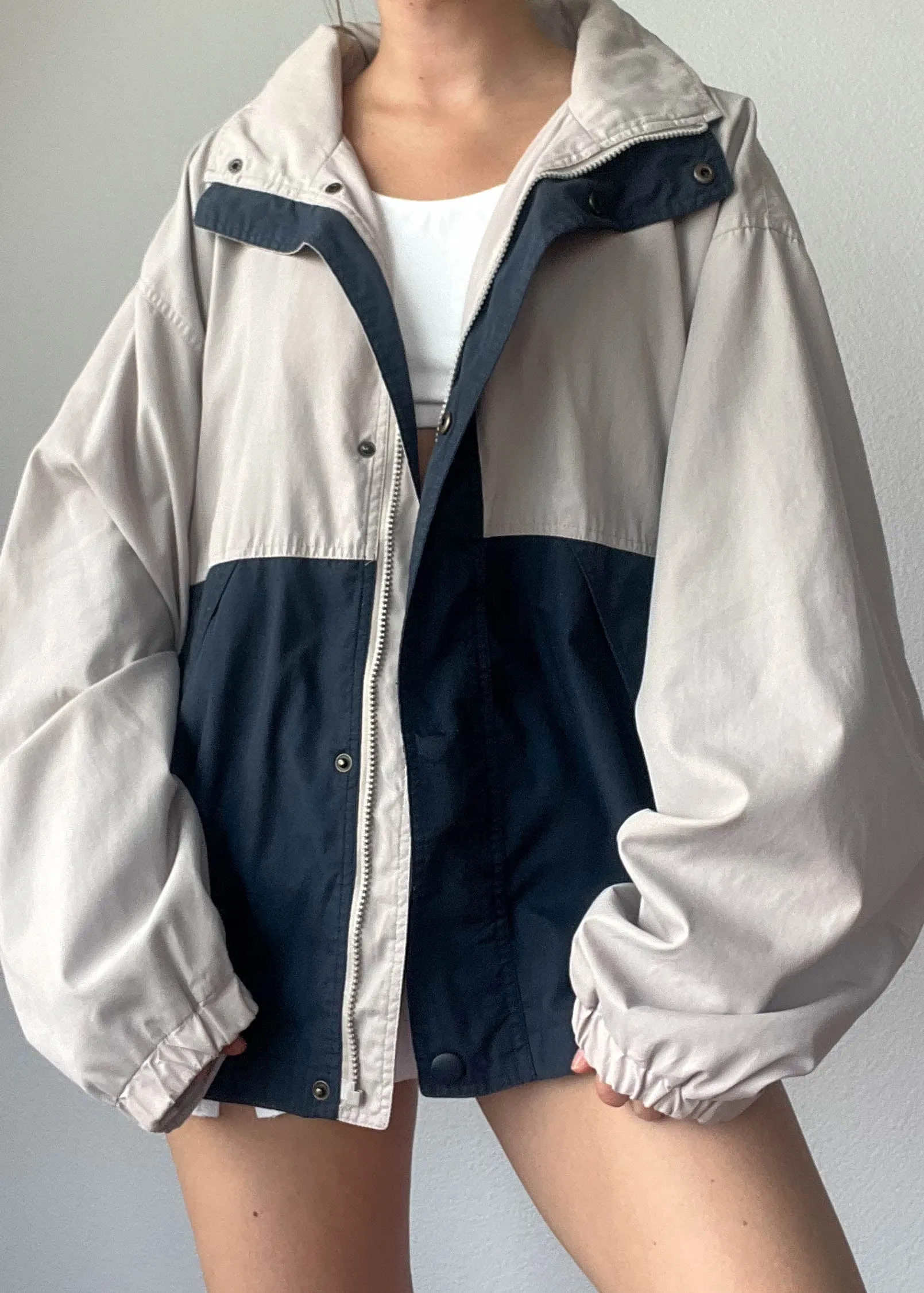 90's Navy & Gray Windbreaker (L)