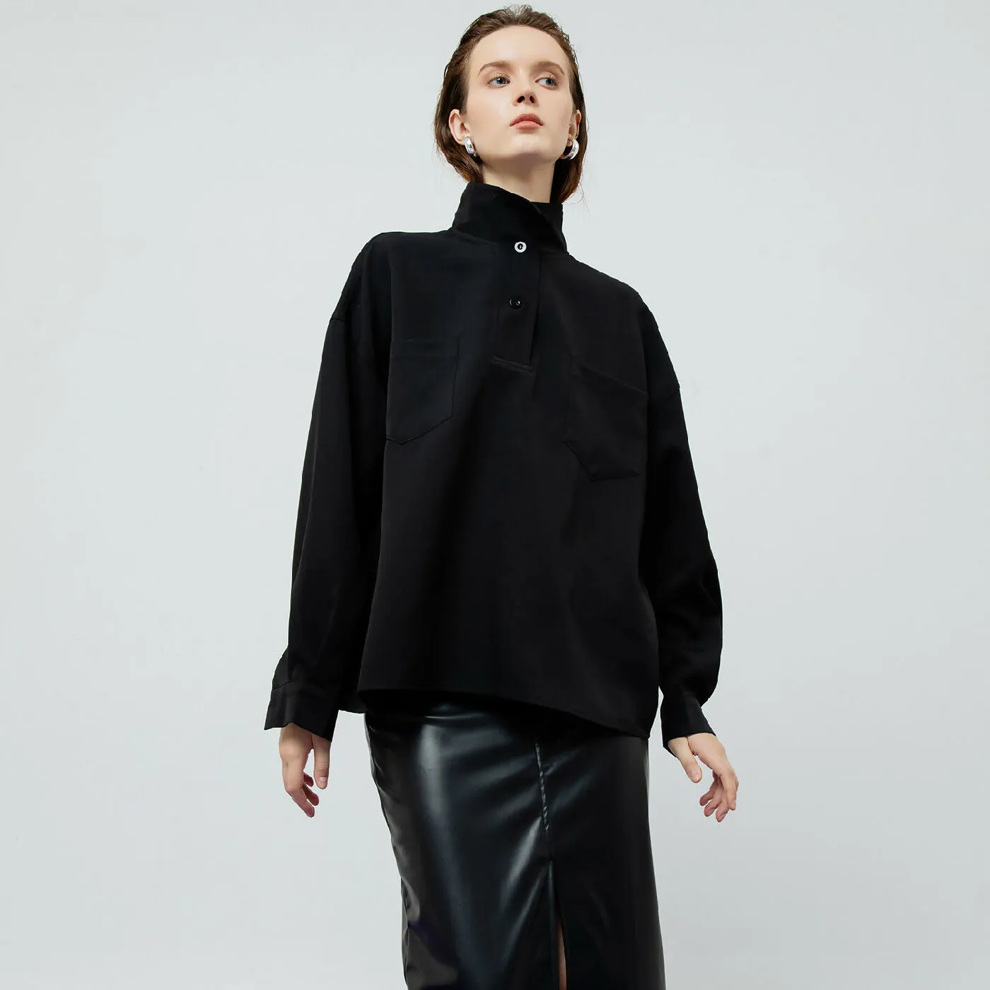 ATSTHELABEL GWEN BLACK TURTLENECK TOP