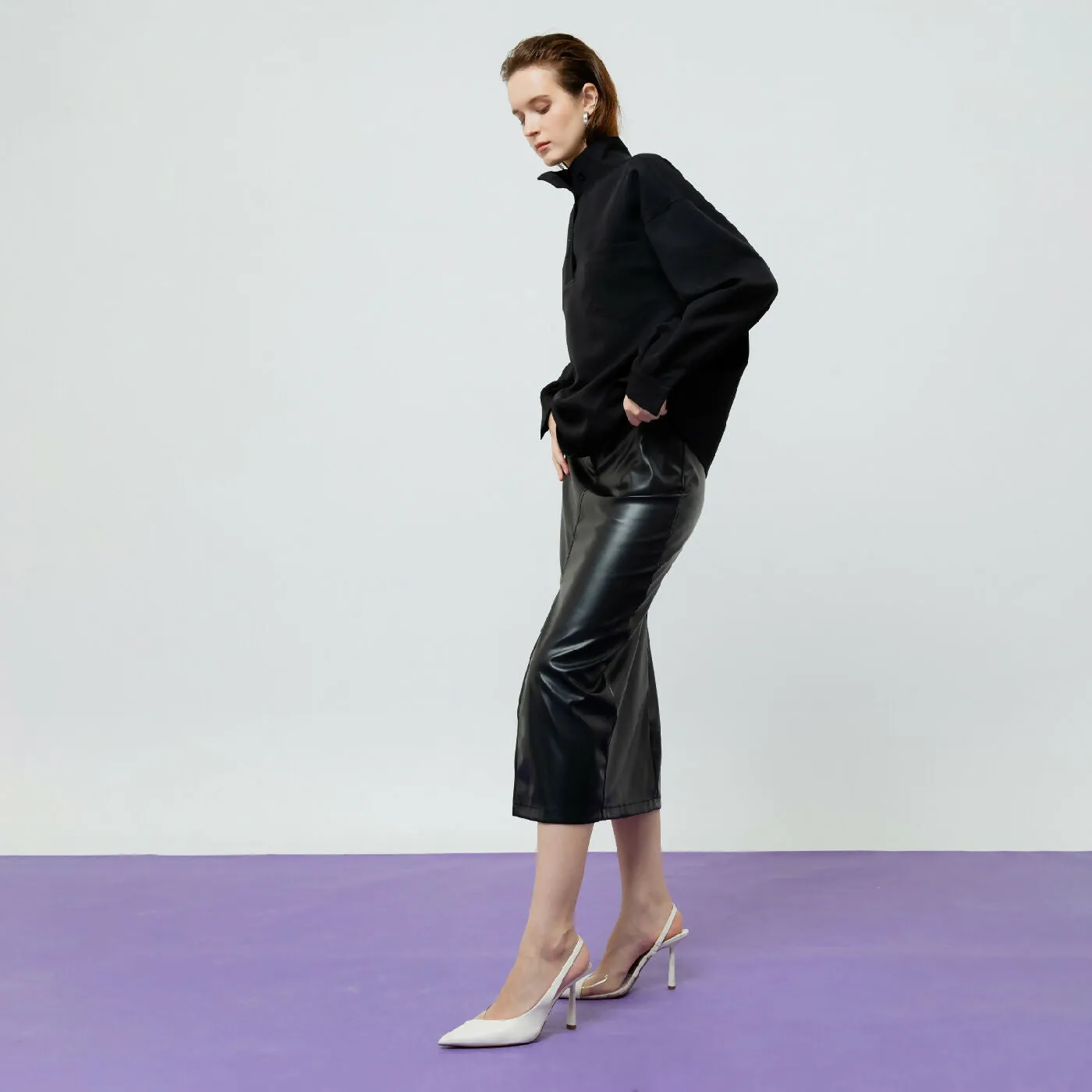 ATSTHELABEL GWEN BLACK TURTLENECK TOP