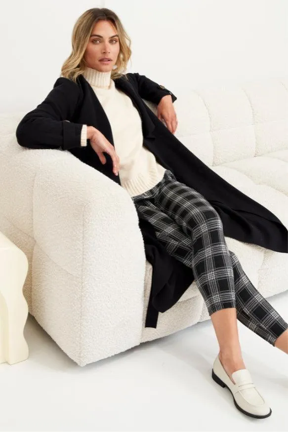 Betty Basics Miranda Ponte Joggers Black Check