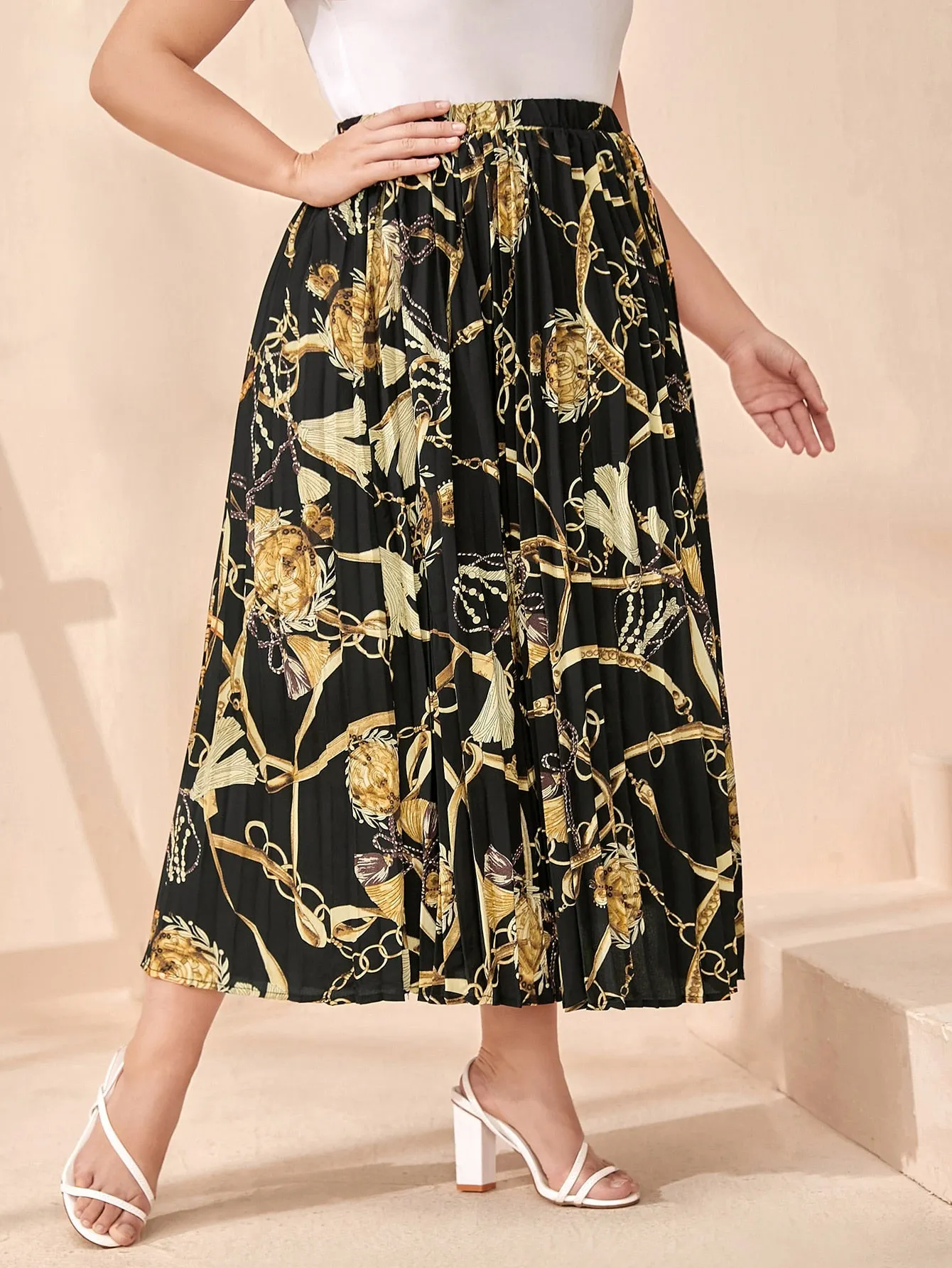 Chain Print Pleated Long Plus Size Skirt