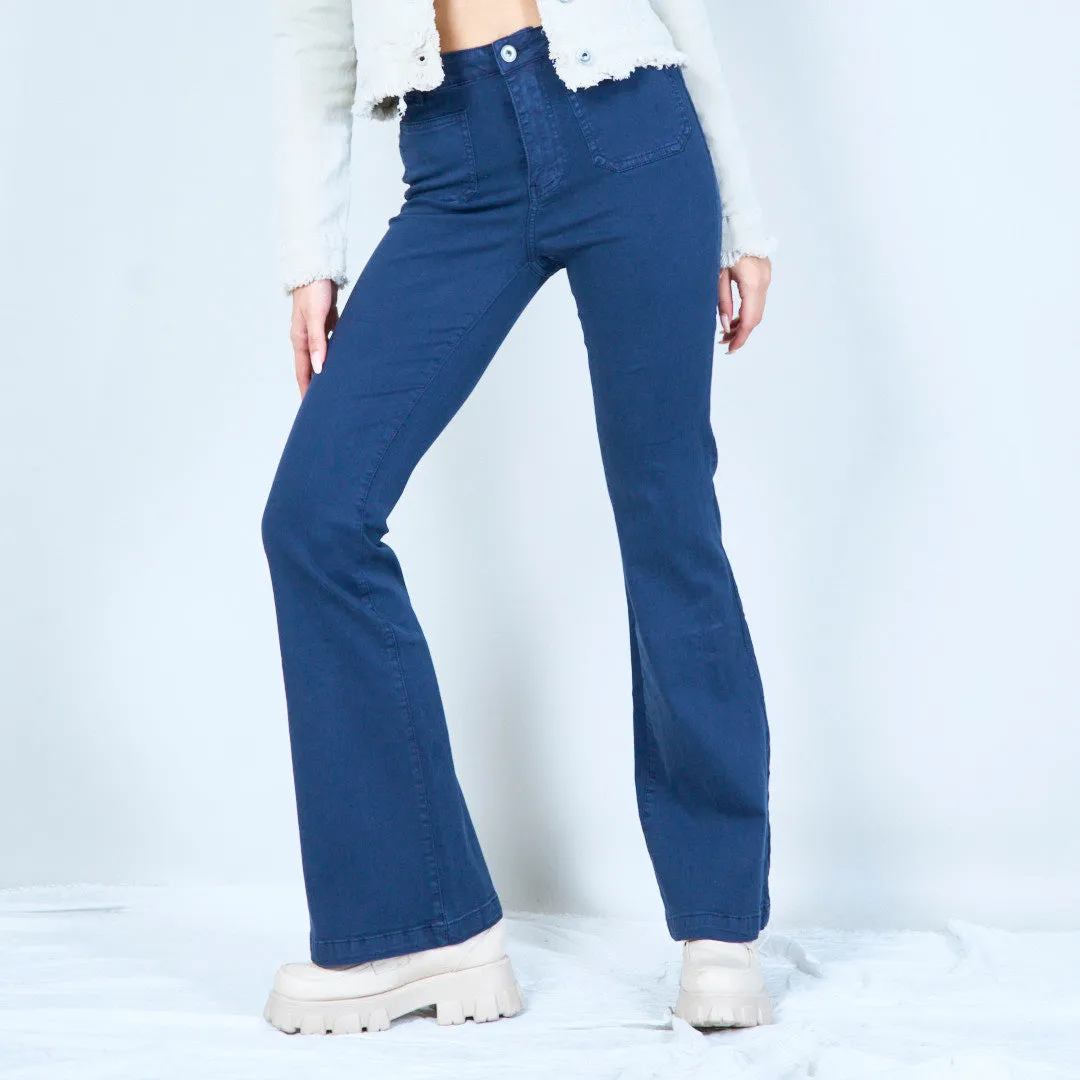 Flared white denim jeans with front pockets wholesale