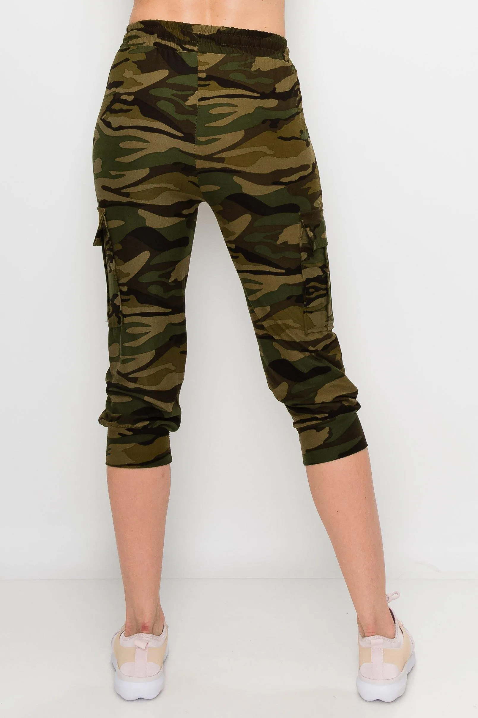 Print Design Capri Cargo Joggers