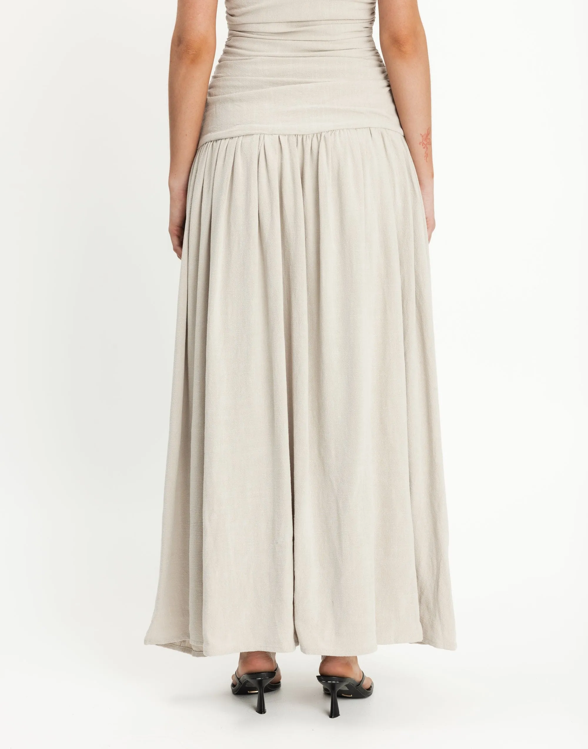 Reese Maxi Dress (Latte)