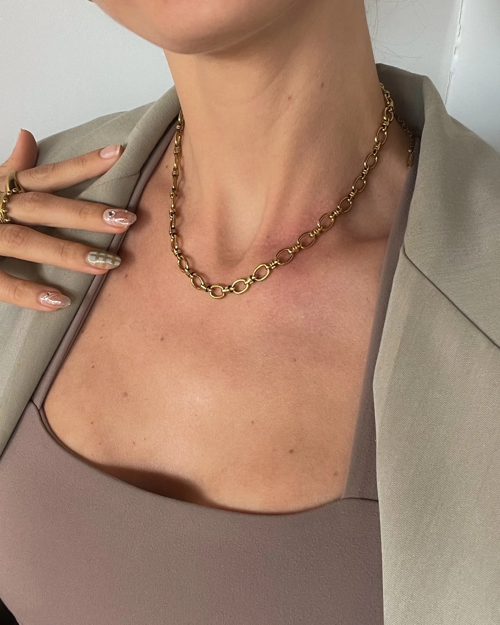 WATERPROOF STATEMENT LINK CHAIN NECKLACE 18k GOLD PVD